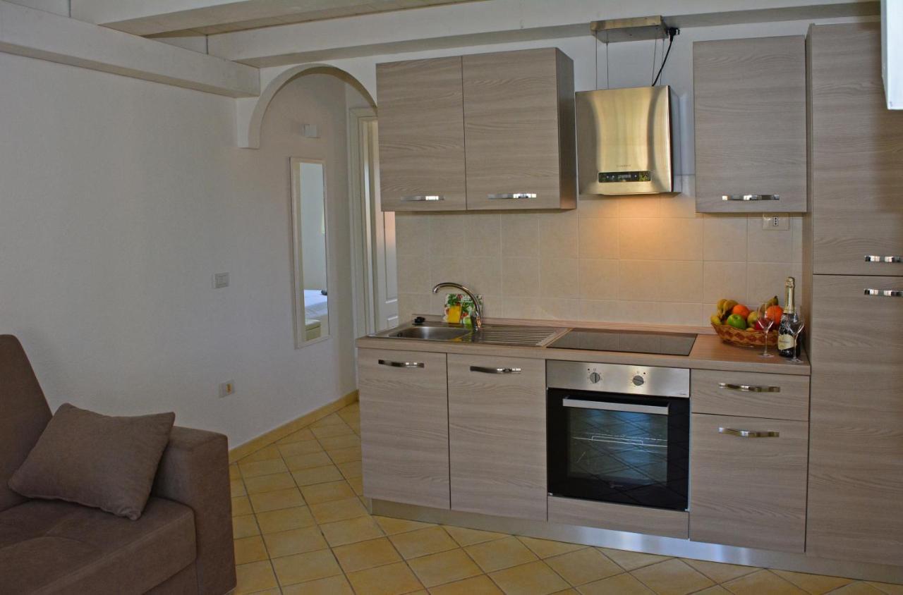 Appartamenti Residence Zodiaco ปอร์โต ปอซโซ ภายนอก รูปภาพ